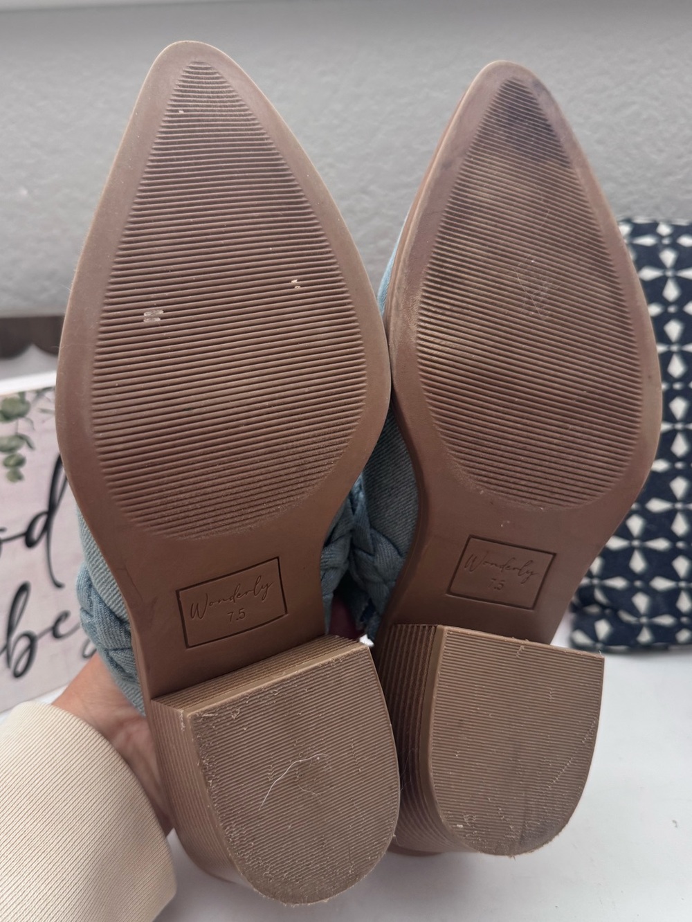 Denim pointed toe heeled mules - Picture 4 of 5